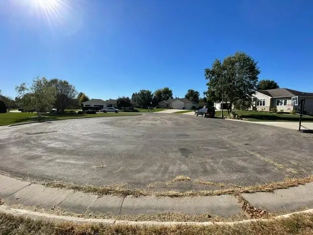 1506 18th Avenue Sw, Austin, MN 55912 - #2