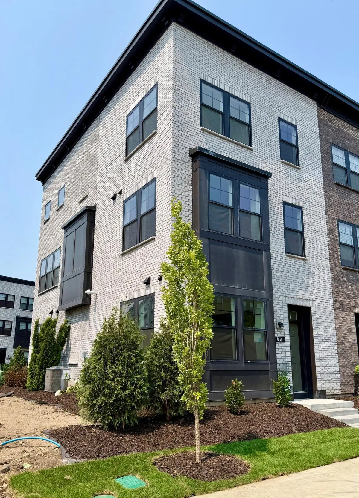 851 Mount Curve, Saint Paul, MN 55116 - #1