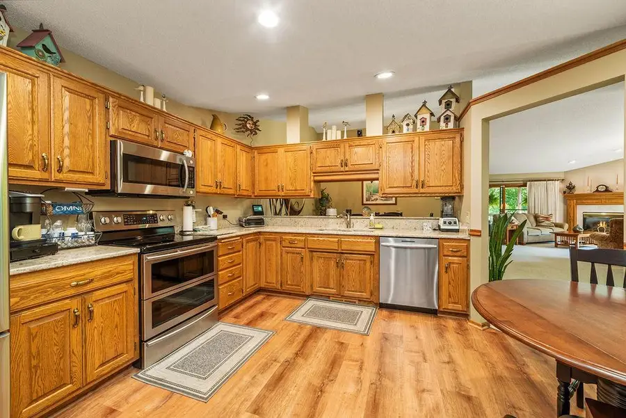 14346 Embassy Way, Apple Valley, MN 55124 - #3