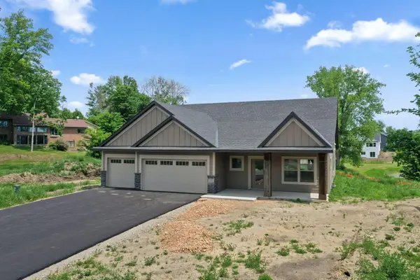 1958 Woods Point, Waconia, MN 55387