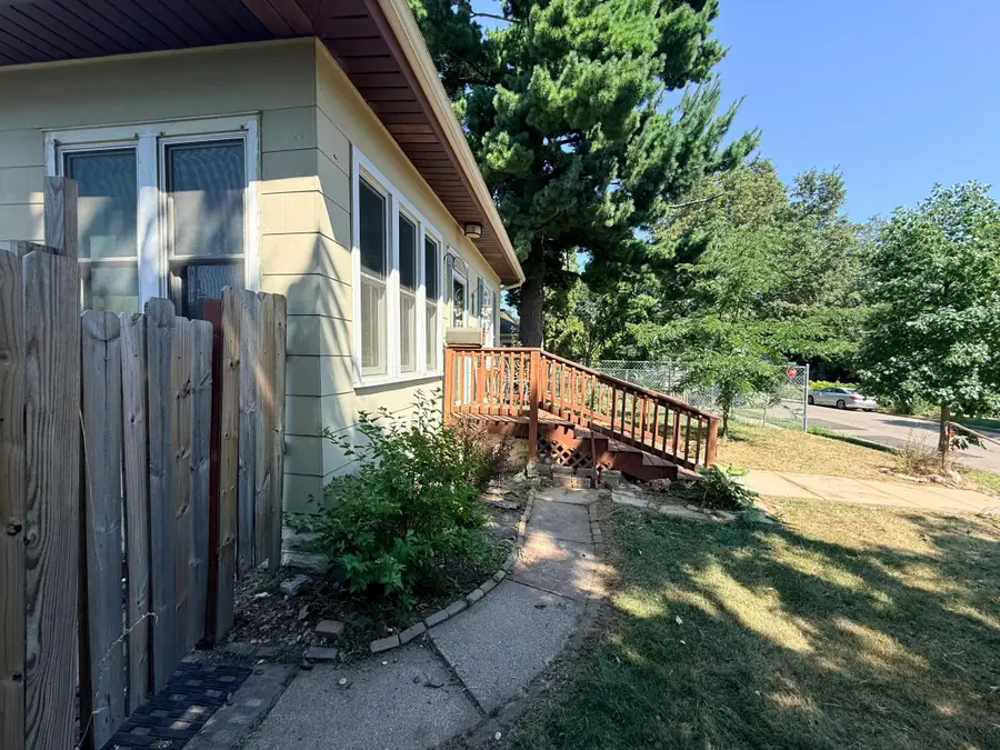 3343 Girard Avenue N, Minneapolis, MN 55412 - #2