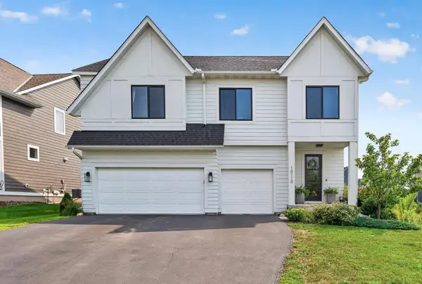 10110 Harvest Trail, Victoria, MN 55318