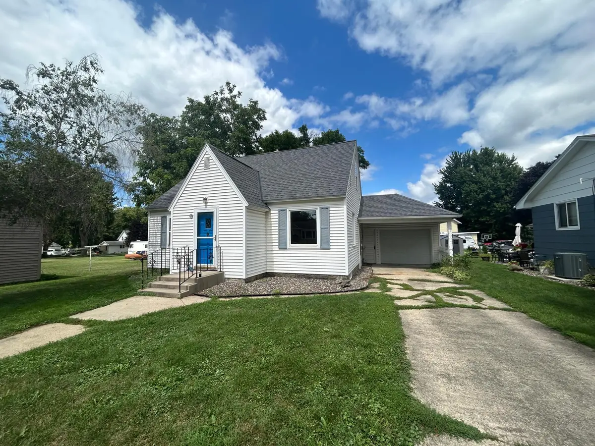 370 E 5th Street, Zumbrota, MN 55992 - #1