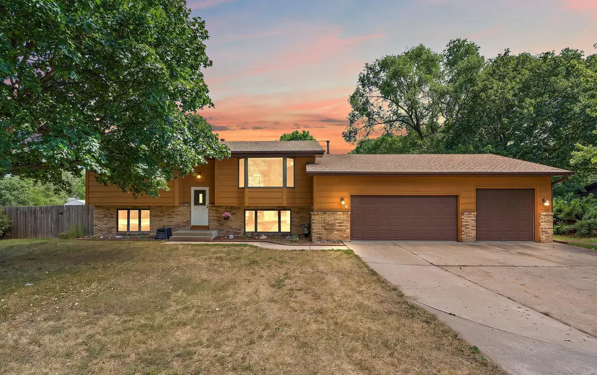 7716 Humboldt Avenue N, Brooklyn Park, MN 55444 - #1