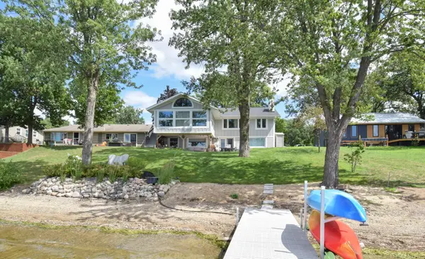 421 Shoreacres Drive, Big Lake, MN 55309