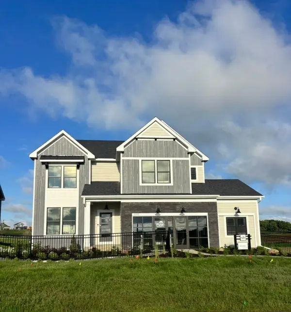 3722 Holbrook Drive, Waconia, MN 55387