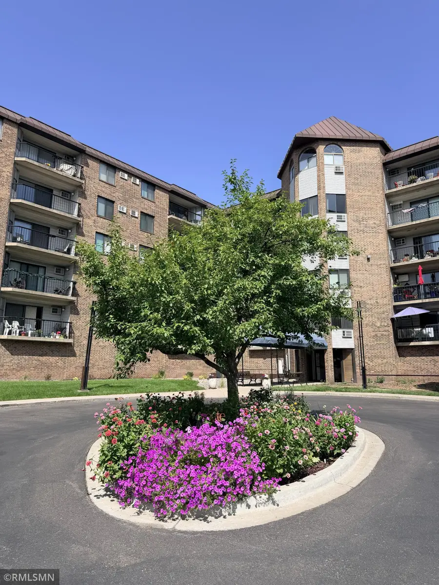 2601 Kenzie Terrace #228, Saint Anthony, MN 55418 - #2