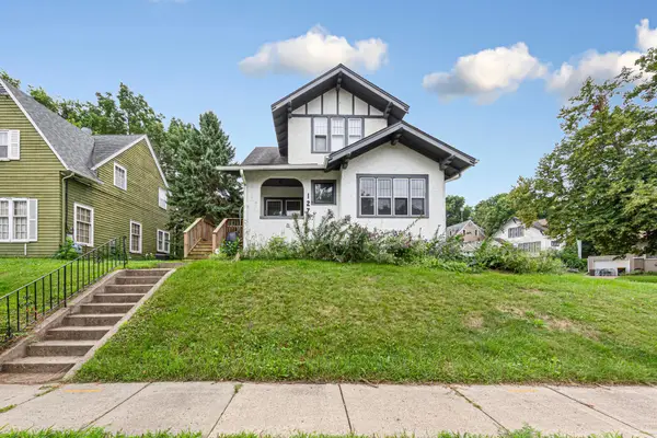 127 Lake Park Boulevard, Fairmont, MN 56031