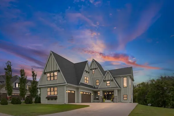 1070 Old Long Lake Road, Wayzata, MN 55391