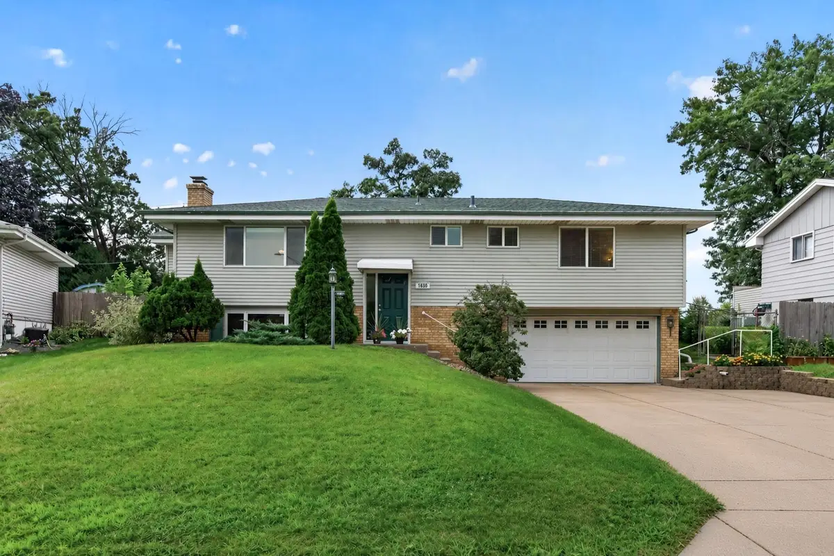 1630 Fairway Drive Ne, Columbia Heights, MN 55421 - #1
