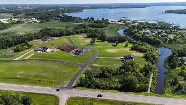 24 Branch Creek Road, Detroit Lakes, MN 56501