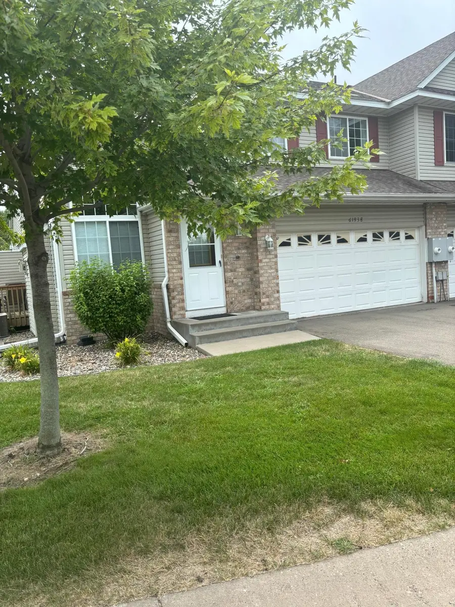 6193 Courtly Road #E, Woodbury, MN 55125 - #2
