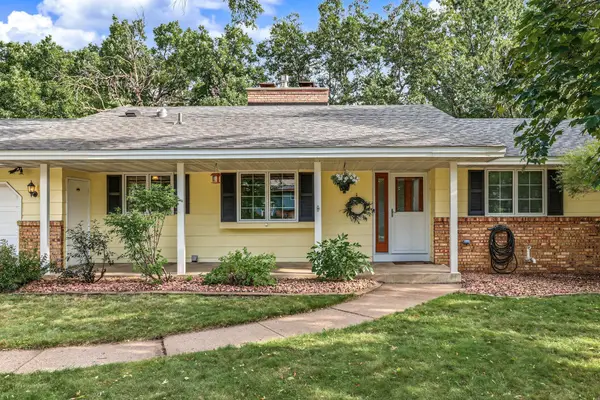 2325 Argonne Drive Ne, Columbia Heights, MN 55421