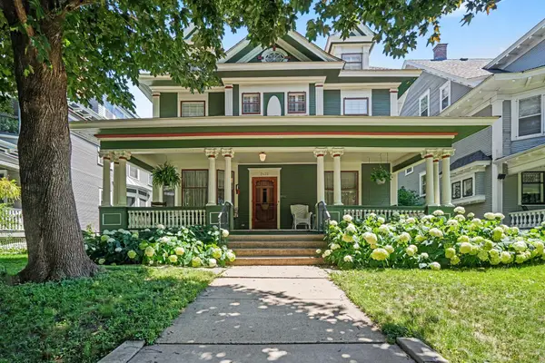 2425 Bryant Avenue S, Minneapolis, MN 55405