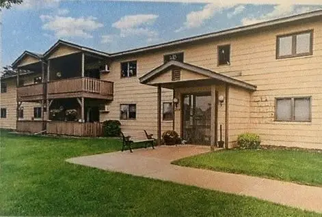 2114 Village Drive #125, Red Wing, MN 55066