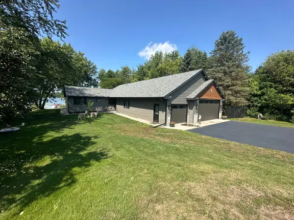 11489 Alcott Drive, Sauk Centre, MN 56378
