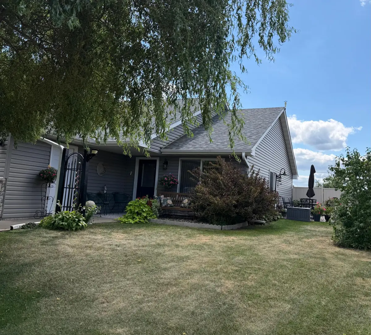 53 Meadowlark Lane, Hudson, WI 54016 - #1