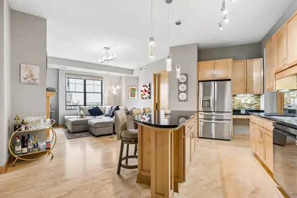 317 Groveland Avenue #714, Minneapolis, MN 55403