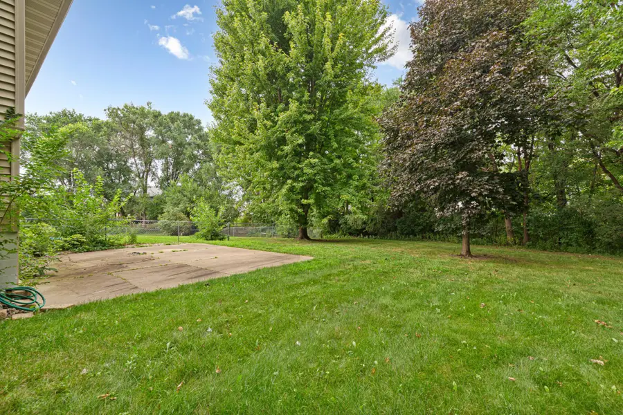 1437 Mcintosh Circle, Shakopee, MN 55379 - #3