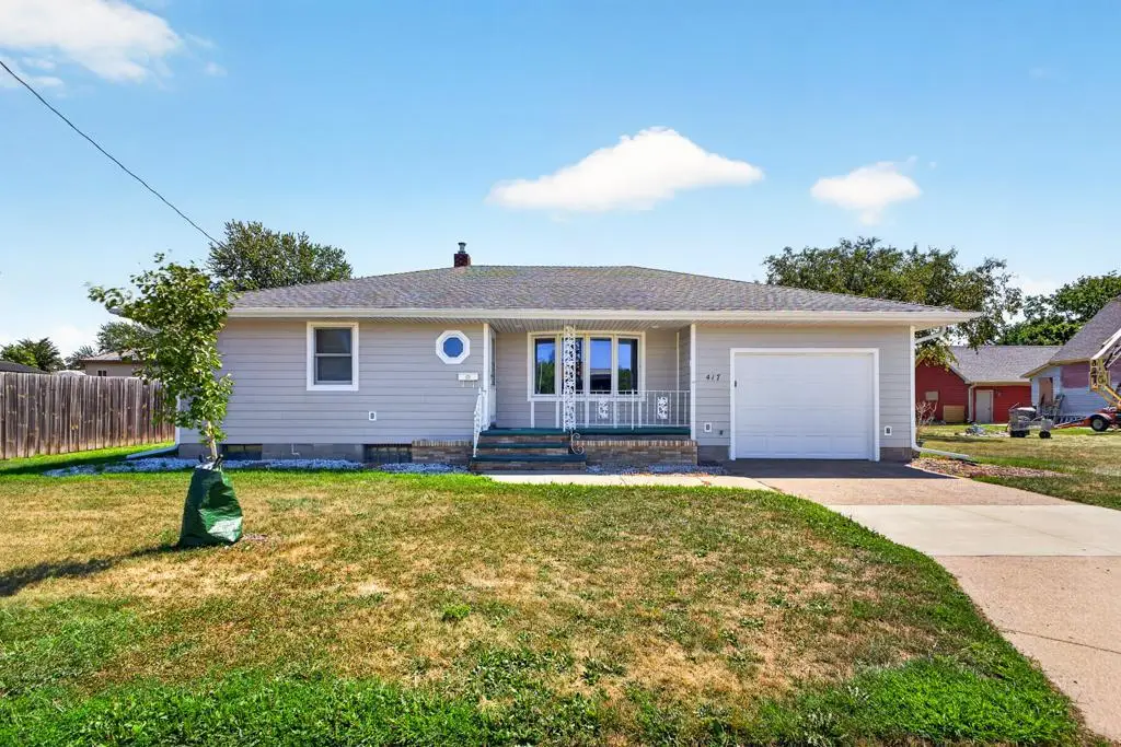417 W Irving Street, Lake City, MN 55041 - #1