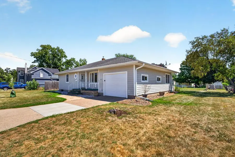 417 W Irving Street, Lake City, MN 55041 - #3