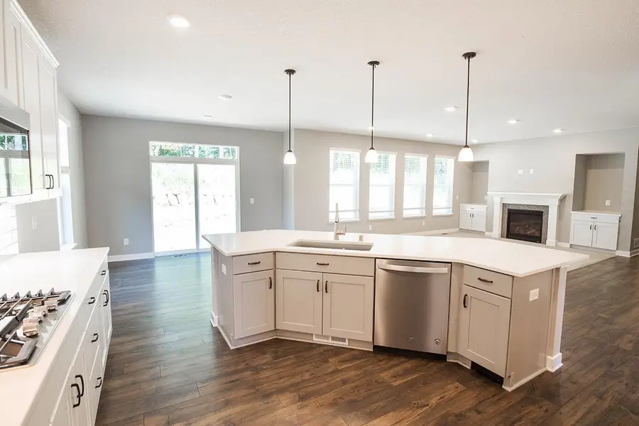 10499 Mcgregor Boulevard, Woodbury, MN 55129 - #3