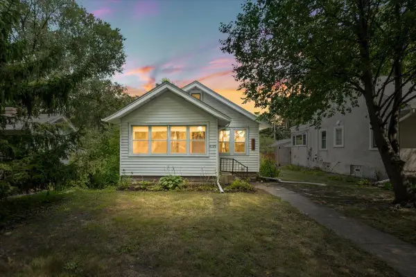 4129 45th Avenue S, Minneapolis, MN 55406