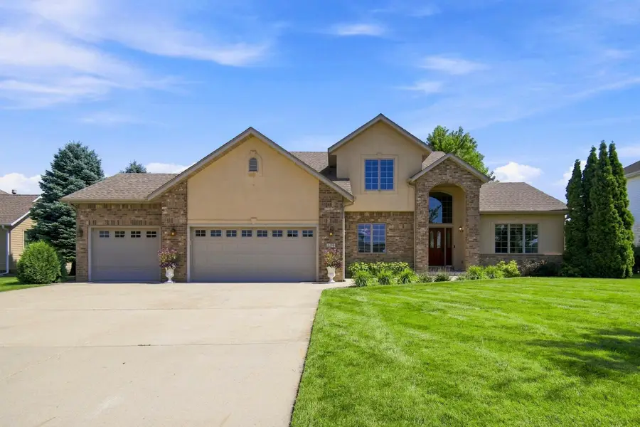 2270 Deer Trail Lane Ne, Owatonna, MN 55060 - #2