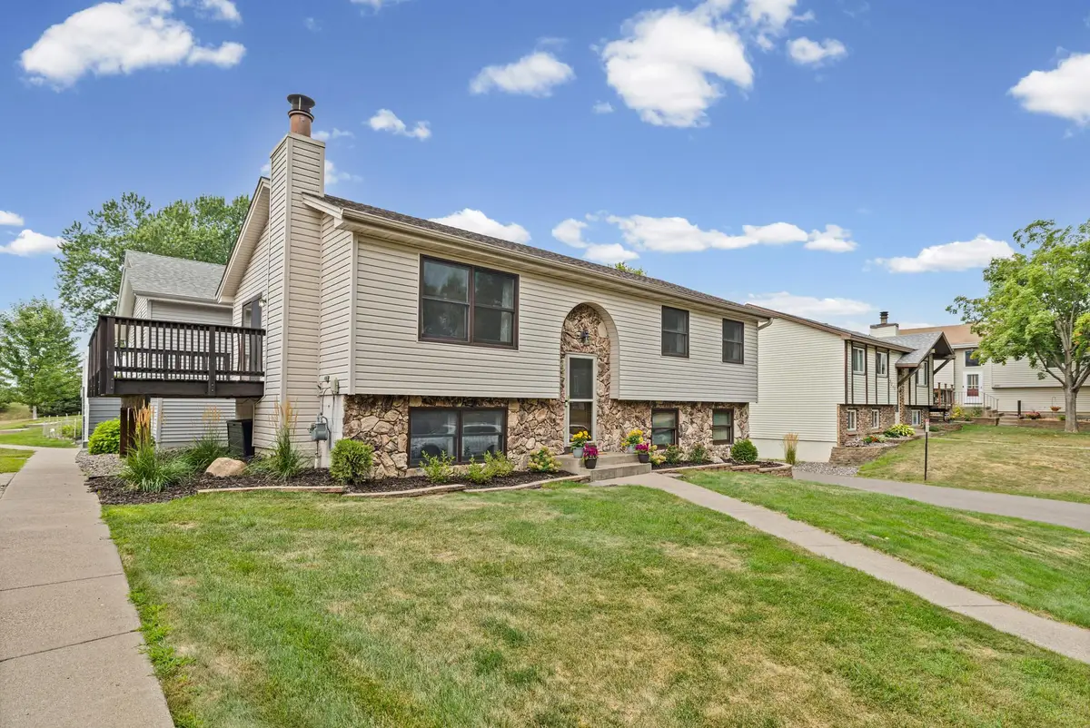 3531 Pilgrim Lane N, Plymouth, MN 55441 - #1