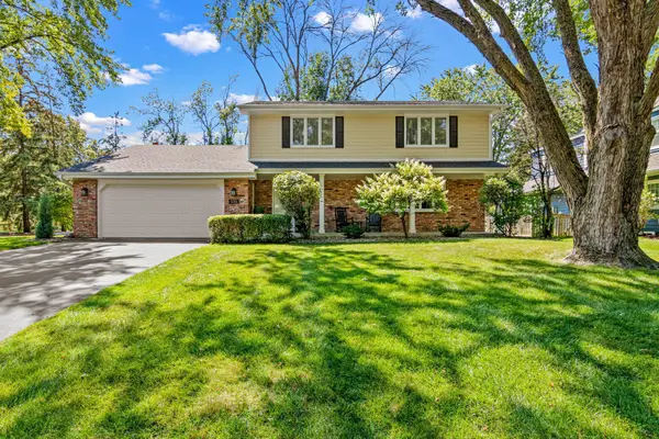 5701 W 66th Street, Edina, MN 55439