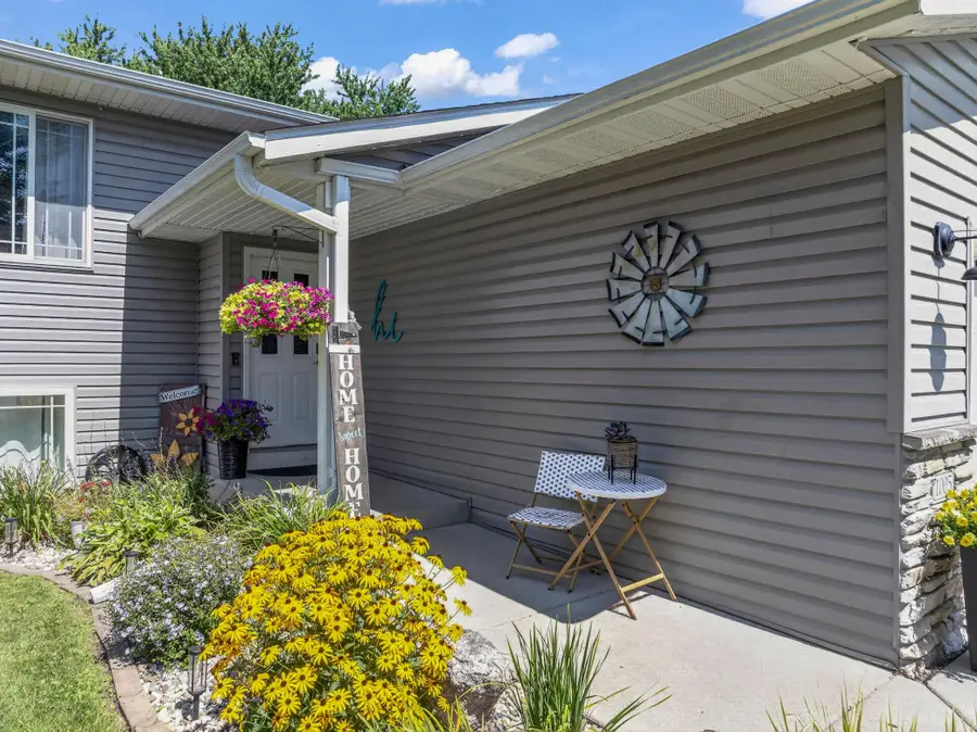 1005 4th Place Nw, Kasson, MN 55944 - #3