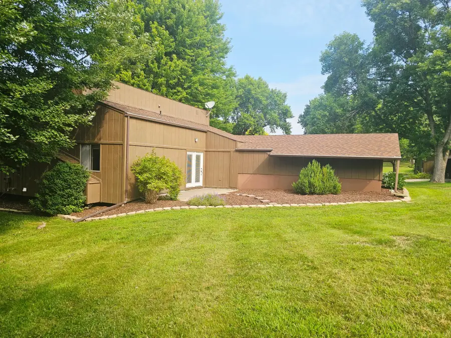 308 Cedar Lane, Montevideo, MN 56265 - #3