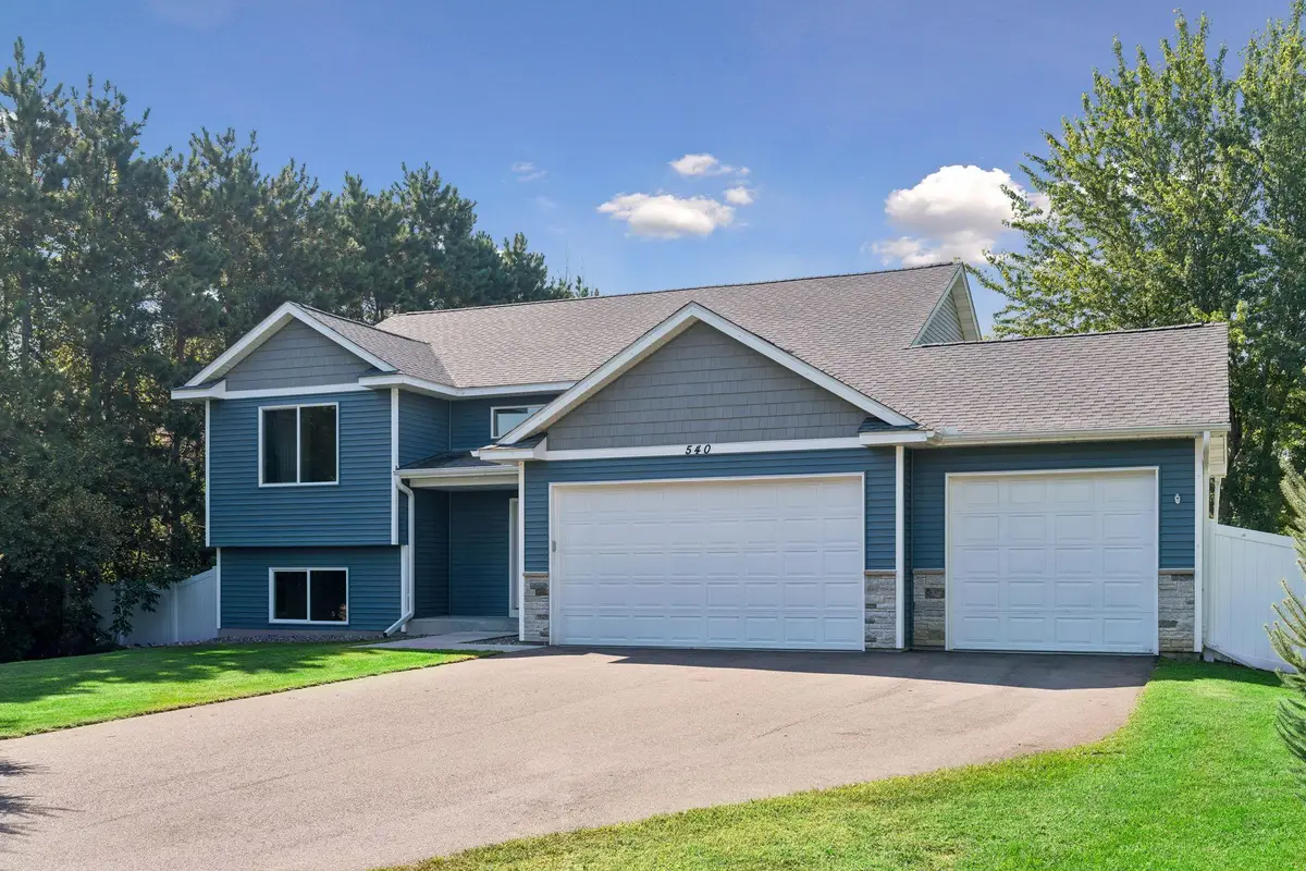 540 Lois Lane, Lino Lakes, MN 55014 - #1