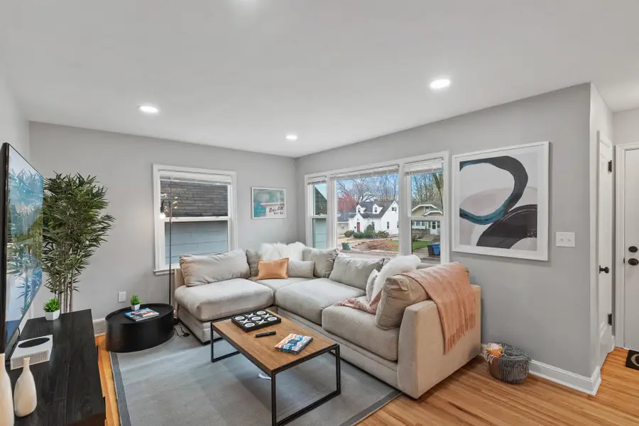 5529 Emerson Avenue S, Minneapolis, MN 55419 - #3