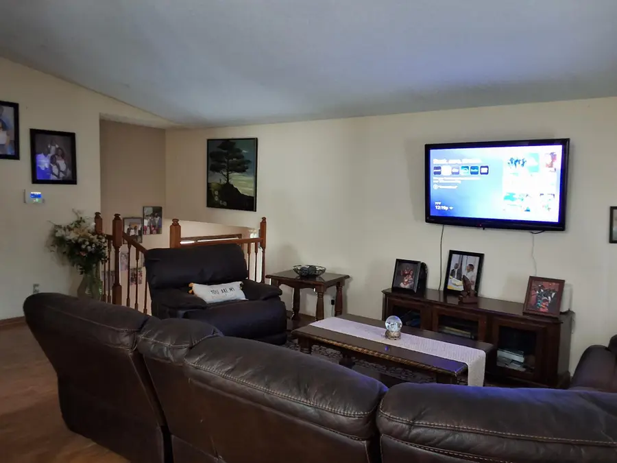 8456 Brunswick Court N, Brooklyn Park, MN 55443 - #3