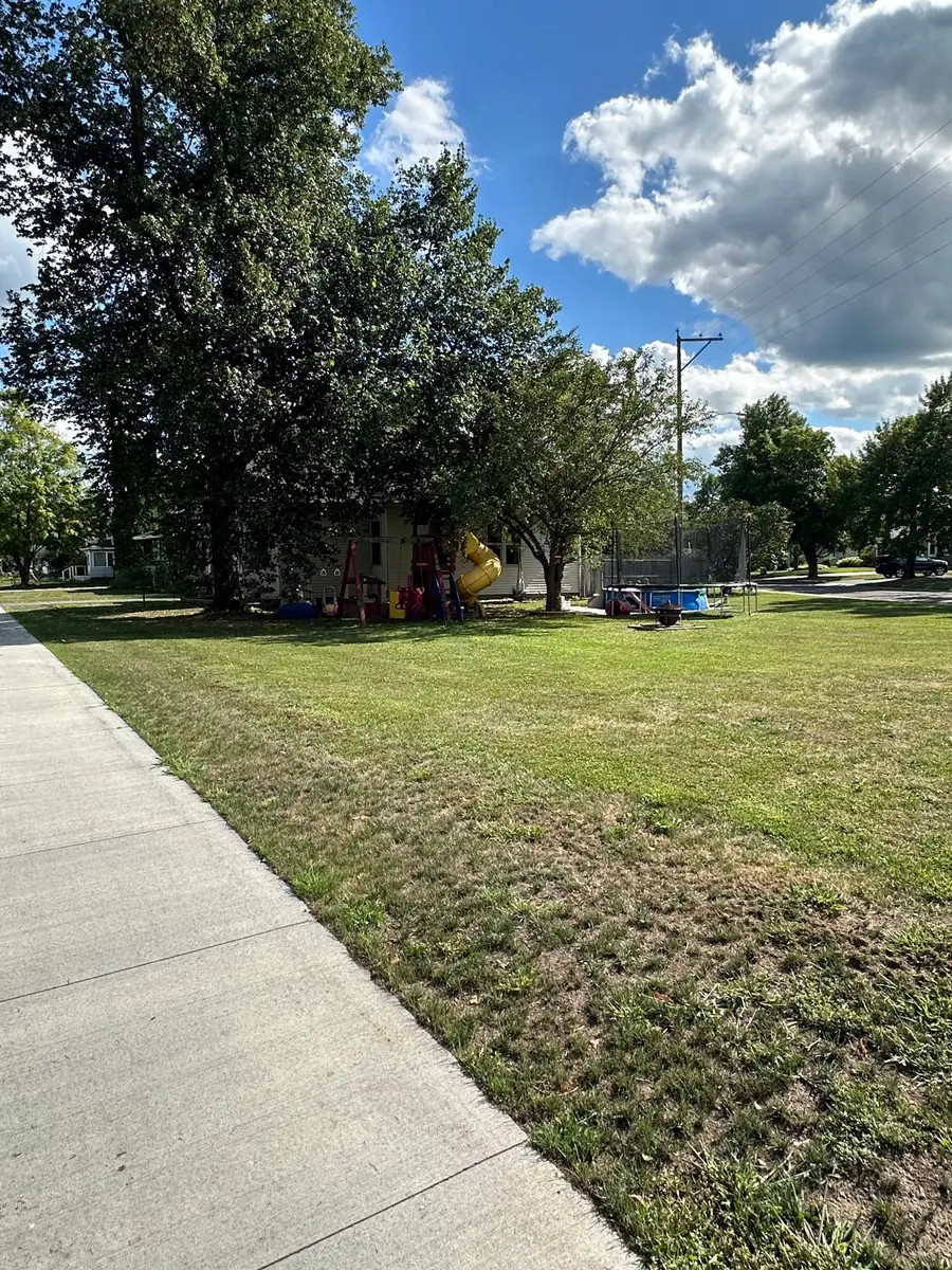 651 4th Avenue N, Foley, MN 56329 - #3
