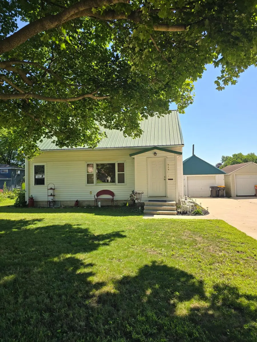 529 N Section Avenue, Spring Valley, MN 55975 - #3