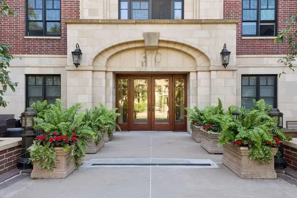 370 Marshall Avenue #201, Saint Paul, MN 55102