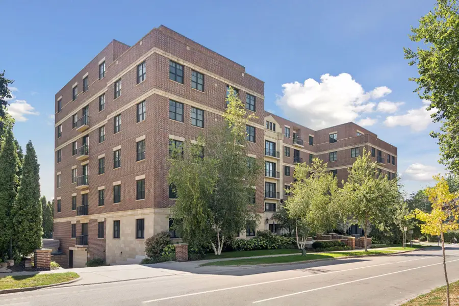 370 Marshall Avenue #201, Saint Paul, MN 55102 - #3