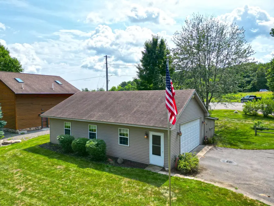 9962 91st Street Nw, Annandale, MN 55302 - #3
