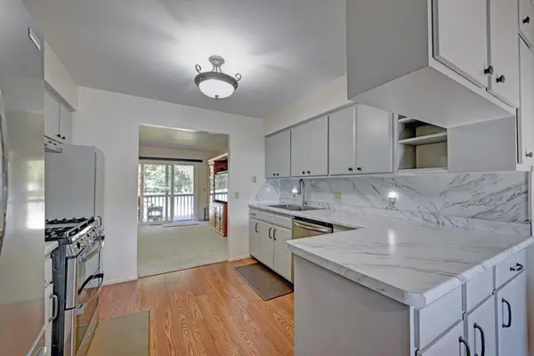 2725 9th Lane, Anoka, MN 55303