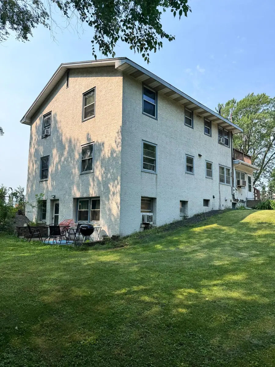 1398 25th Street Nw, New Brighton, MN 55112 - #2