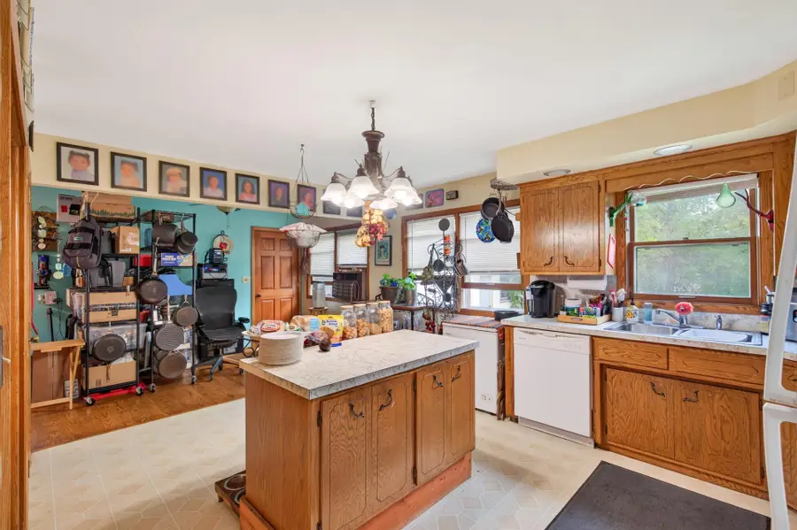 1398 25th Street Nw, New Brighton, MN 55112 - #3