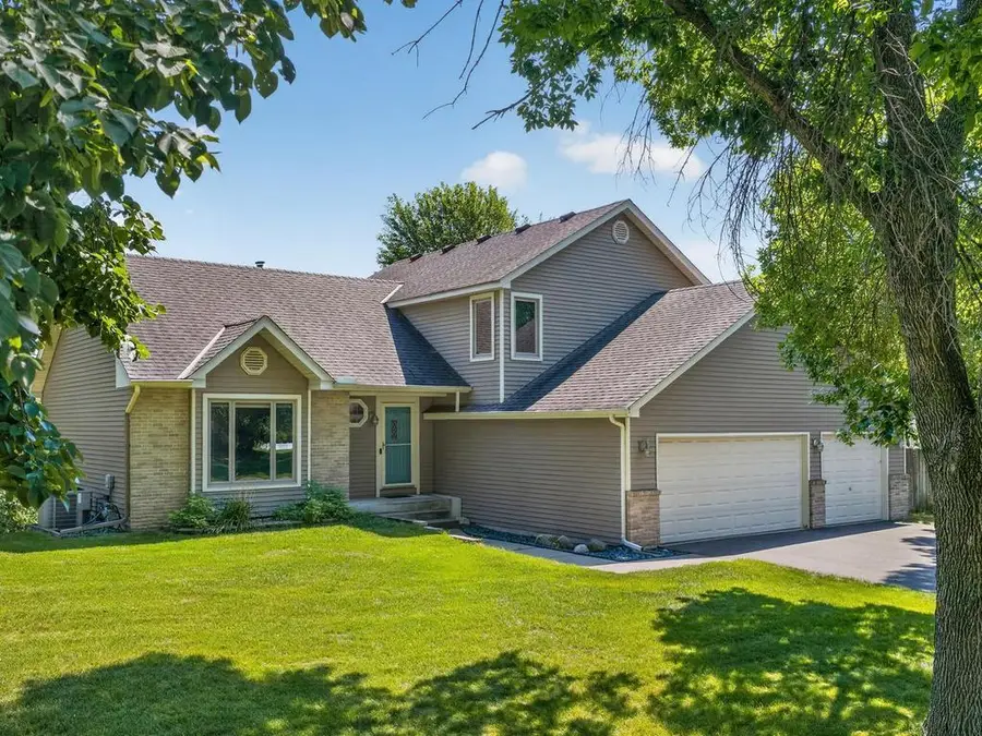 10615 52nd Avenue N, Plymouth, MN 55442 - #3