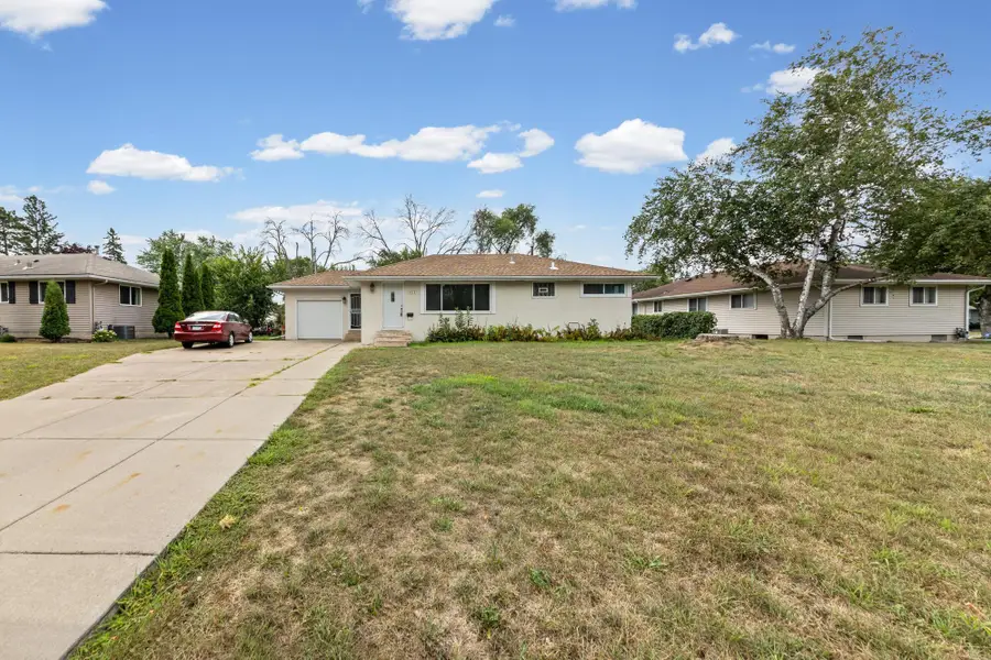 4213 62nd Avenue N, Brooklyn Center, MN 55429 - #2