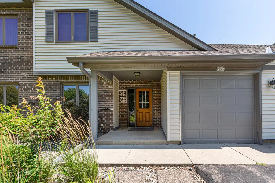 7250 Hunters Run, Eden Prairie, MN 55346 - #3