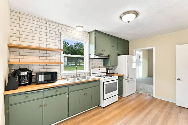 1651 Maryland Avenue E, Saint Paul, MN 55106