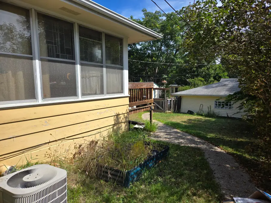 3211 Johnson Street Ne, Minneapolis, MN 55418 - #2