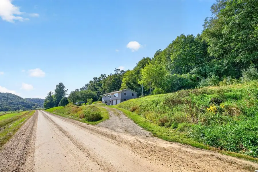 18599 Horse Shoe Road, Rollingstone, MN 55969 - #3