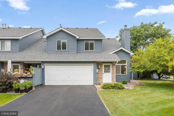 4831 Helena Lane N #1, Oakdale, MN 55128